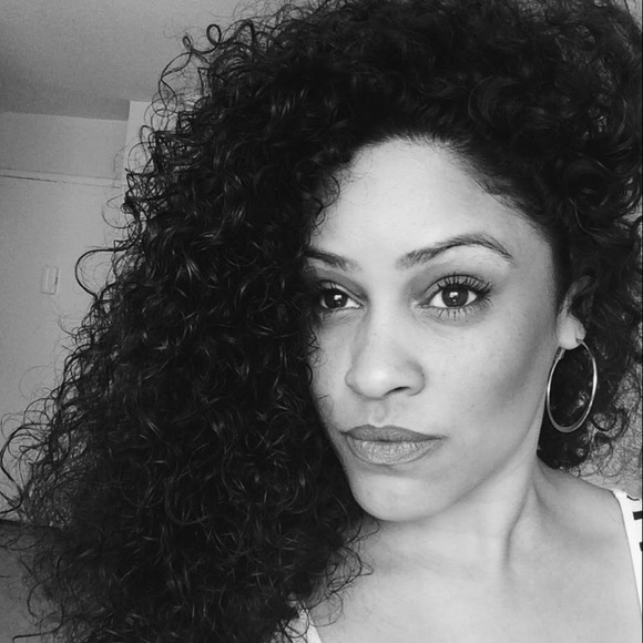 Meet your Posher, Sol - Picture 1 of 1